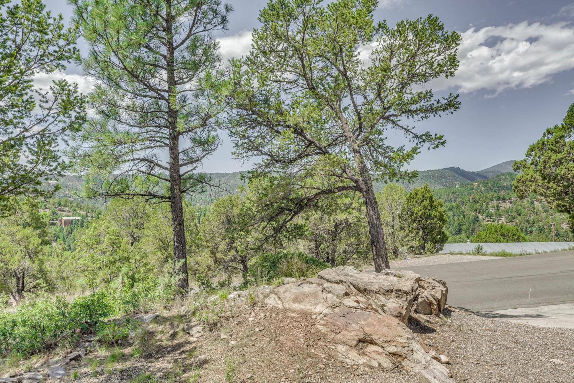 Hillside Haven With Deck Less Than 2 Miles To Dwtn Ruidoso! ภายนอก รูปภาพ